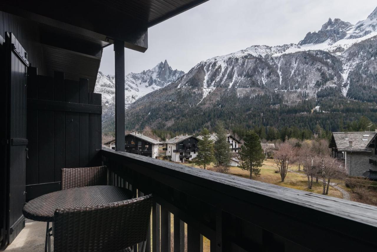 Apartment Les Drus - Alpes Travel - Chamonix - Sleeps 6 Eksteriør billede